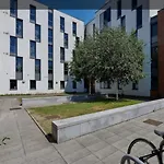 Comfortable Rooms For Students Only, Coventry - Sk
