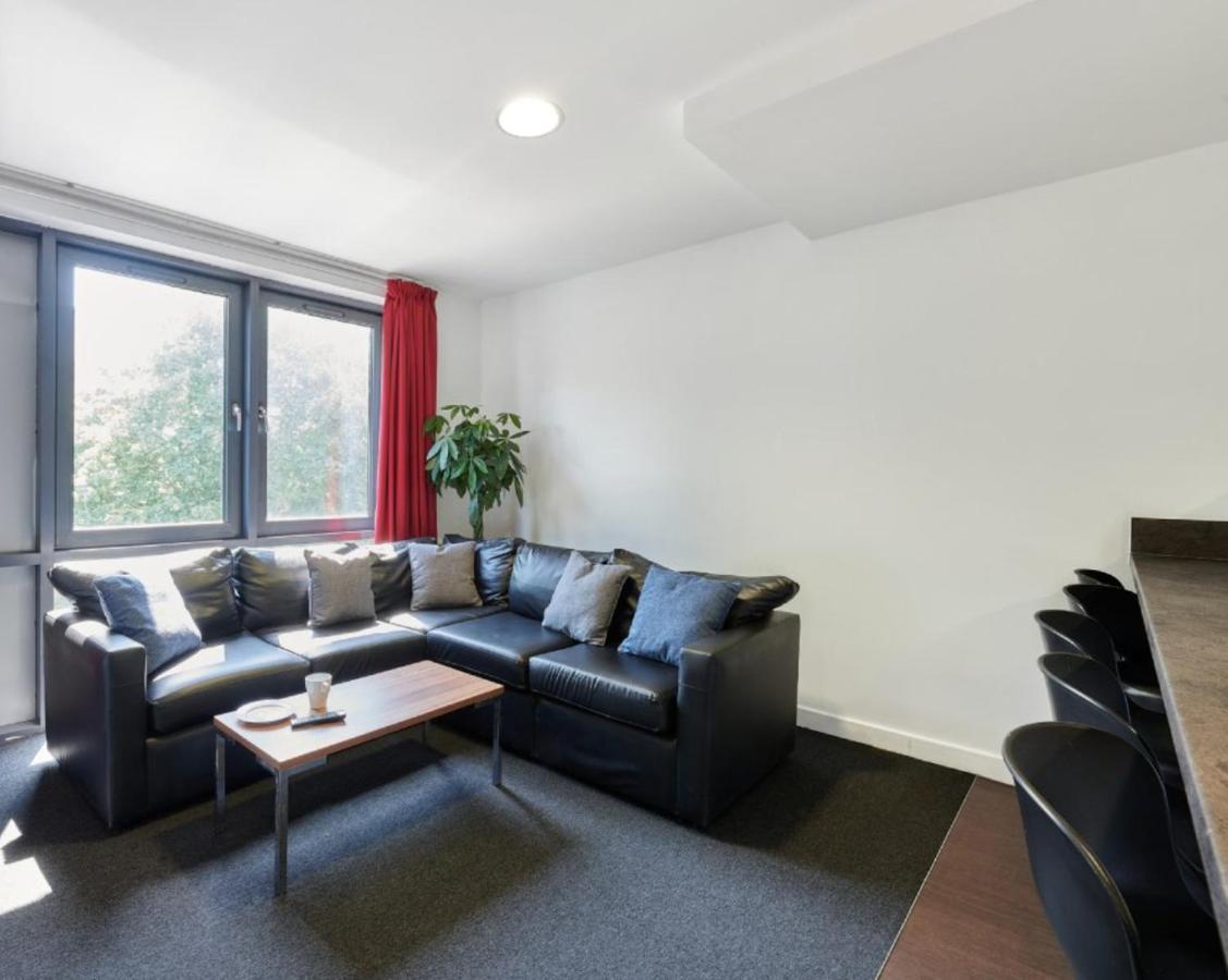 Guest house Comfortable For Students Only, - Sk Coventry